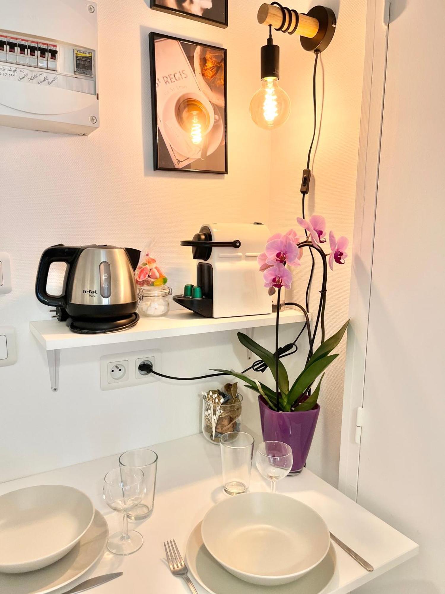 Apartment Paris Studios Bilik gambar